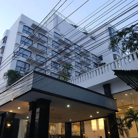Ch Hotel Чиангмай Екстериор снимка