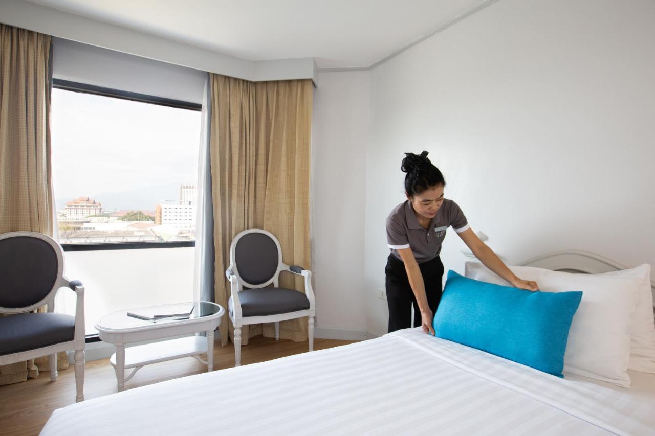 Ch Hotel Чиангмай Екстериор снимка