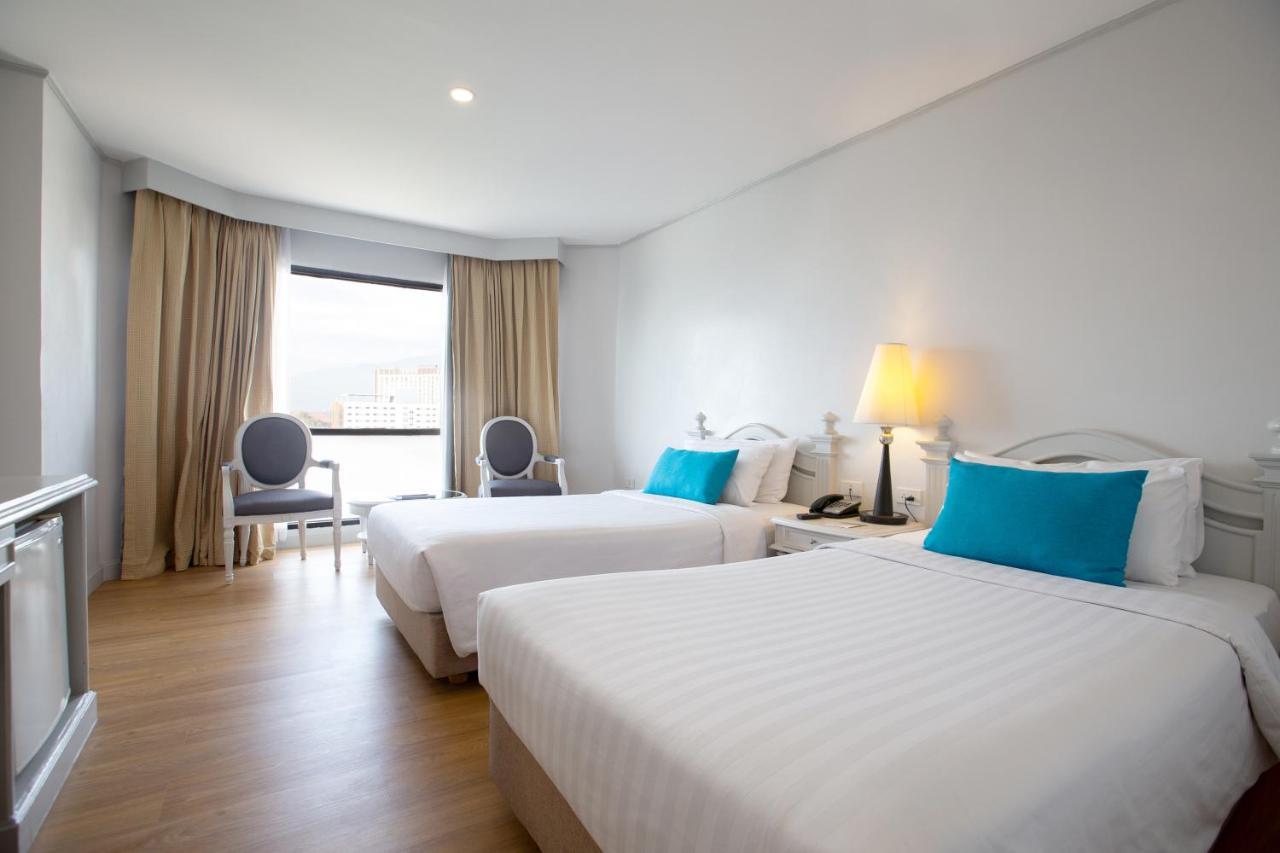 Ch Hotel Чиангмай Екстериор снимка